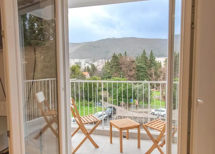 Atrio Apartment